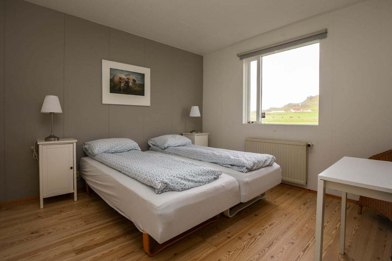 Moar Guesthouse Akranes Buitenkant foto